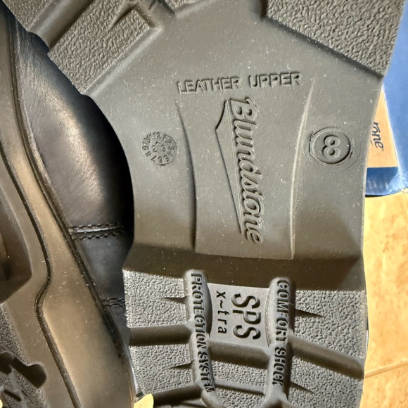 BLUNDSTONE unisex ELASTIC SIDED 558 CHELSEA BOOT LINED - Picture 12 of 14